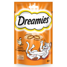 Лакомство DREAMIES подушечки с курицей 200 г